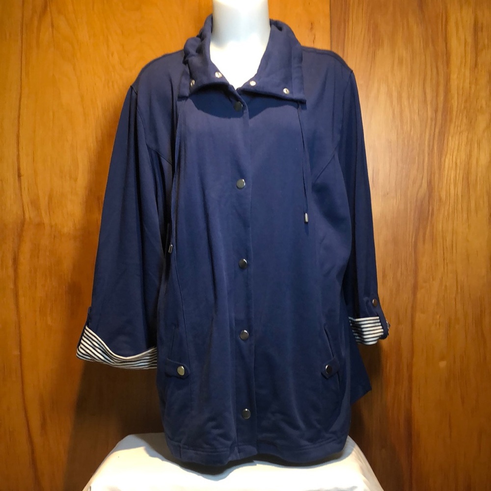 Karen Scott Sport Coat Womens 2X Blue With White Stripes PF